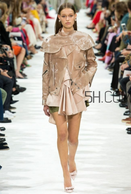 valentino2018春夏系列怎么樣_好看嗎？