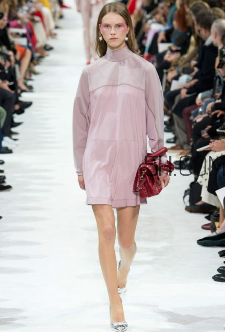 valentino2018春夏系列怎么樣_好看嗎？