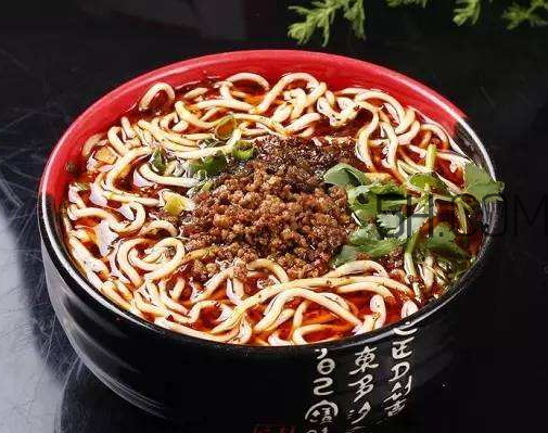 擔(dān)擔(dān)面是哪里的小吃 擔(dān)擔(dān)面好吃嗎 擔(dān)擔(dān)面是哪里的小吃 擔(dān)擔(dān)面好吃嗎