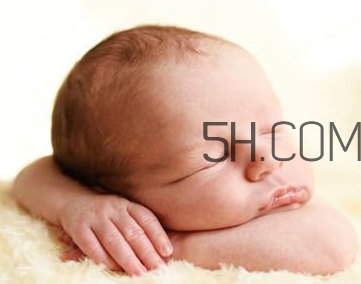 嬰兒晚上不睡覺(jué)的原因？嬰兒怎么護(hù)理？