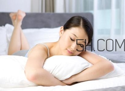 孕酮低會(huì)導(dǎo)致不孕嗎？孕酮低有什么癥狀？