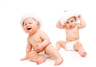 寶寶舌苔發(fā)白是什么原因？寶寶可以吃山楂片嗎？