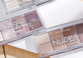 essence眼影盤哪款好看？essence八色眼影盤試色