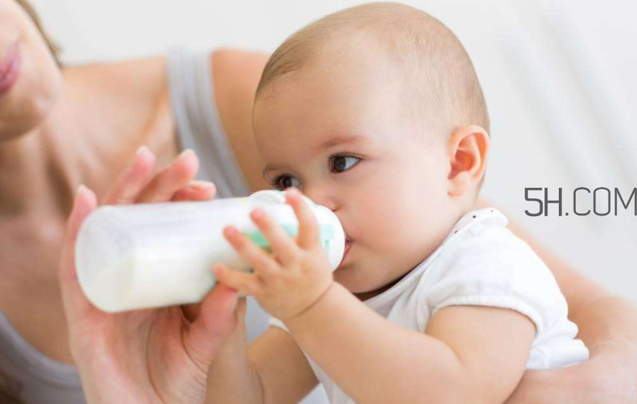 寶寶不消化拉肚子怎么辦？胡蘿卜粥的做法