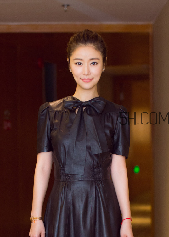 中耳炎是怎么引起的？中耳炎是什么癥狀？