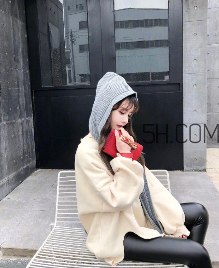 中耳炎是上火引起的嗎？中耳炎和喝酒有關(guān)系嗎？