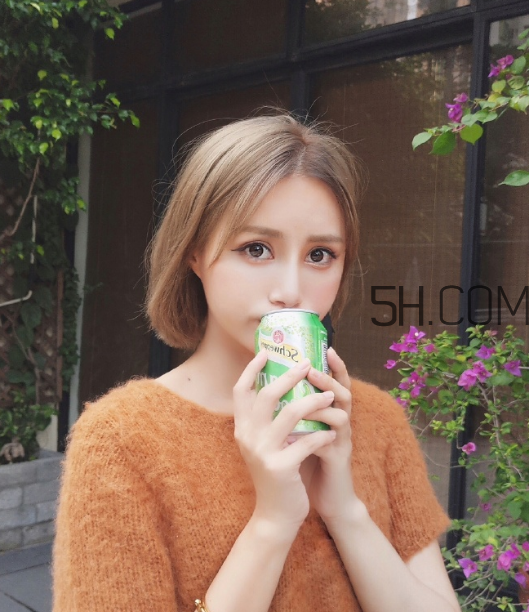 中耳炎和狐臭有關(guān)系嗎？中耳炎會(huì)自愈嗎？