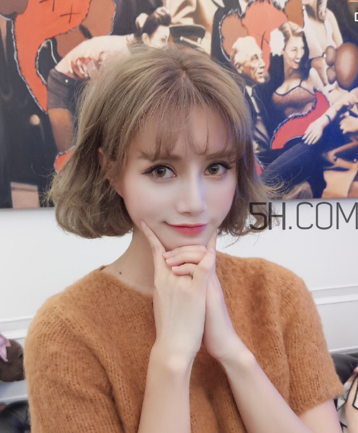 中耳炎和狐臭有關(guān)系嗎？中耳炎會(huì)自愈嗎？