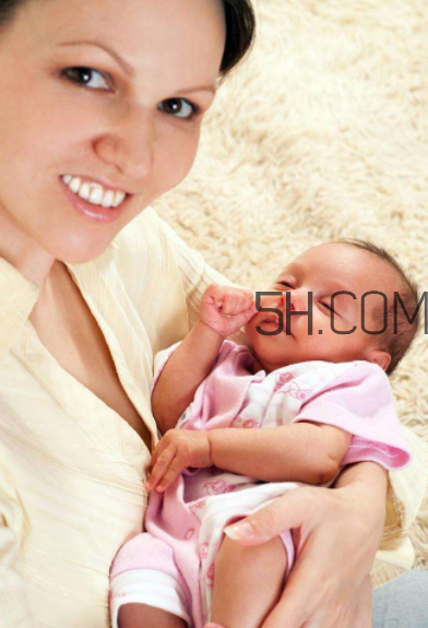 哺乳期不能吃什么食物？奶水多寶寶吃不完怎么辦？