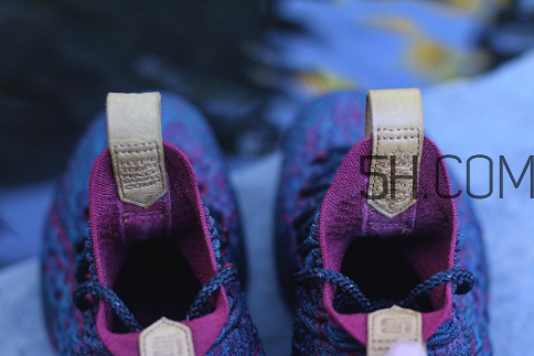 nike lebron 15 cavs騎士隊(duì)配色發(fā)售時間_多少錢？