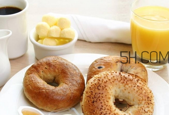 西式早餐一般有什么_西式早餐都有哪些 西式早餐一般有什么_西式早餐都有哪些
