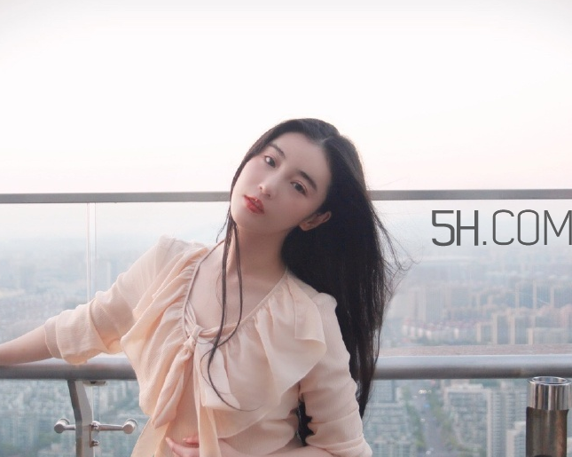 中耳炎會(huì)傳染嗎？中耳炎會(huì)遺傳嗎？