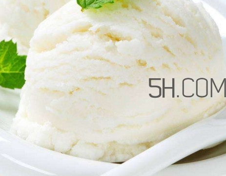 蛋清打發(fā)是奶油嗎？自制奶油可以直接吃嗎？