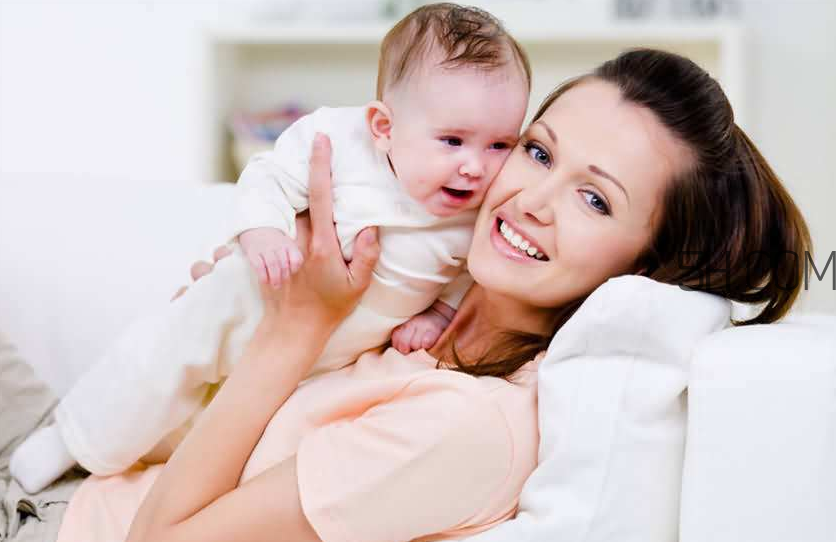 母乳期發(fā)高燒怎么辦？感冒咳嗽能喂奶嗎？