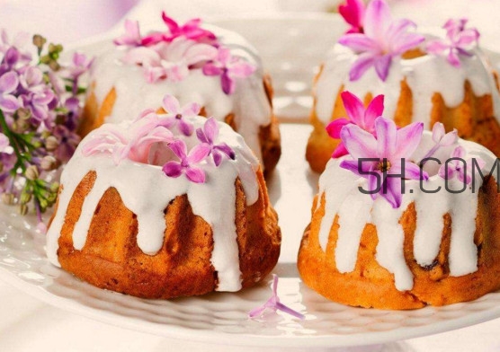 動(dòng)物奶油和植物奶油有什么區(qū)別？淡奶油和鮮奶油的區(qū)別