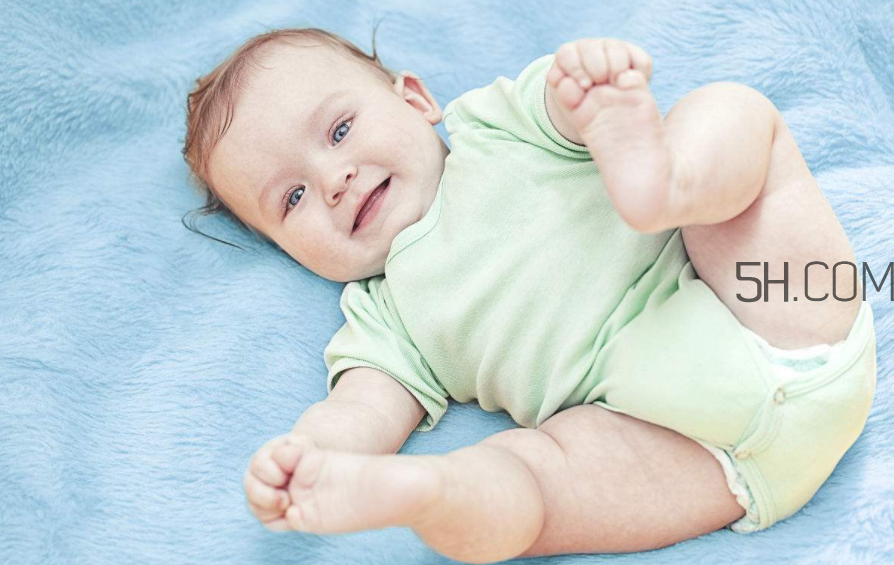 嬰兒濕疹癥狀有哪些？小孩手腳冰冷怎么辦？