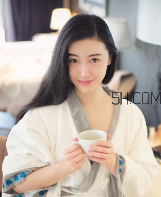 中耳炎需要輸液嗎？中耳炎需要手術(shù)嗎？