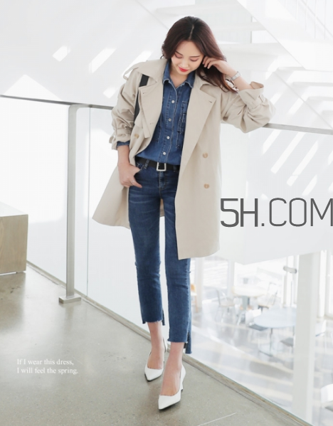 卡其色風(fēng)衣配什么鞋子？卡其色風(fēng)衣搭配鞋子圖片