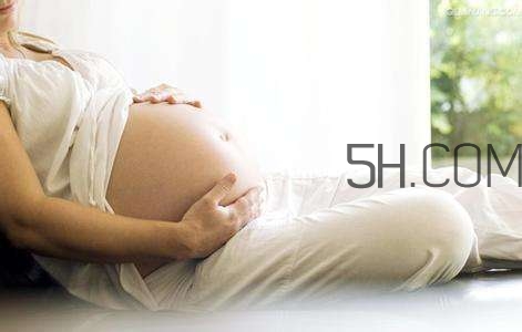 孕婦臨產(chǎn)入院需要準(zhǔn)備什么？孕婦臨產(chǎn)入院檢查項(xiàng)目