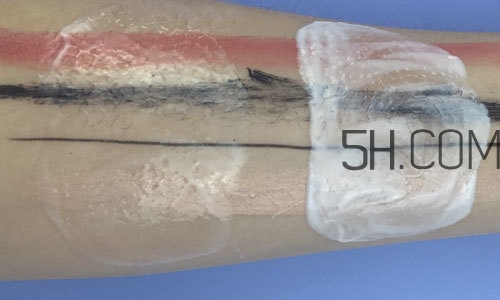 資生堂洗顏?？菩掳婧团f版有什么區(qū)別?