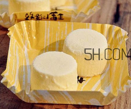 如何用牛奶自制淡奶油？淡奶油開封后能保存多久