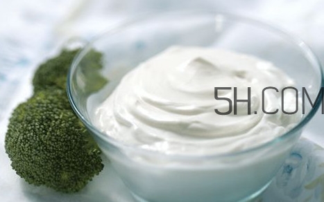 淡奶油打發(fā)后能保存多久？淡奶油打發(fā)后會(huì)化嗎