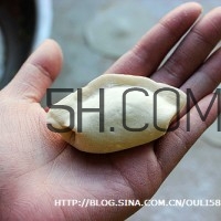餃子和面用熱水還是冷水？餃子和面要醒多長(zhǎng)時(shí)間？