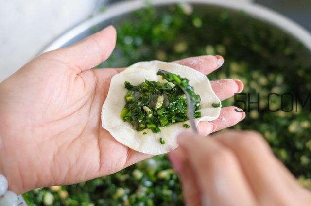 怎么包餃子快又好看？十種家常包餃子的方法~