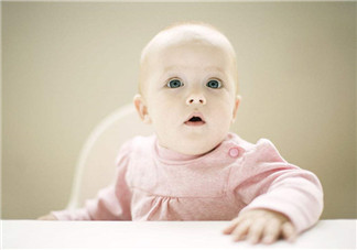 嬰兒腸痙攣癥狀包括哪些？寶寶智力發(fā)育遲緩的信號(hào)