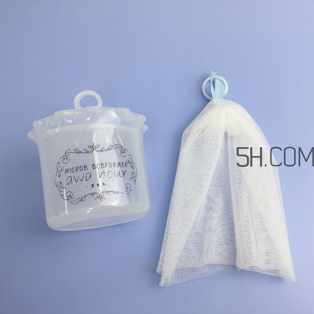 資生堂洗顏?？菩掳婧团f版有什么區(qū)別?