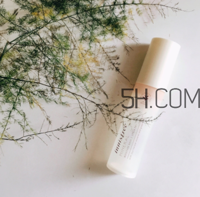 悅詩風(fēng)吟隔離乳怎么樣？悅詩風(fēng)吟隔離乳好用嗎？