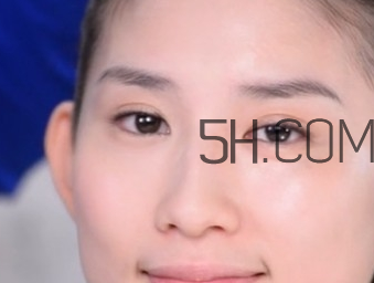 悅詩風(fēng)吟隔離乳怎么用？悅詩風(fēng)吟隔離乳色號(hào)怎么選？