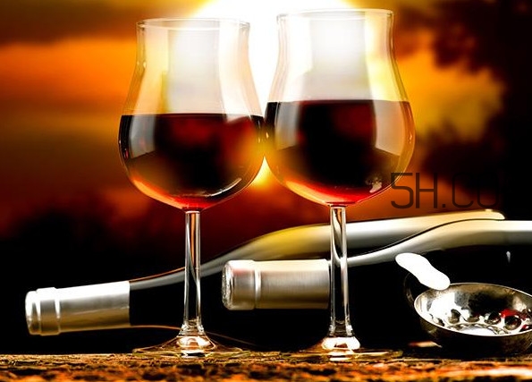 國產(chǎn)葡萄酒哪個牌子好？進口紅酒品牌排行榜