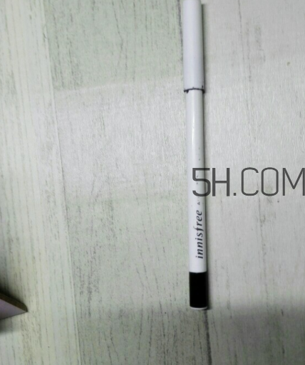 悅詩風(fēng)吟眼線筆好用嗎？悅詩風(fēng)吟眼線筆怎么樣？