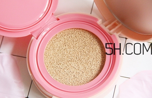 卡姿蘭輕甜水嫩鮮氣墊cc霜多少錢_專柜價(jià)格 卡姿蘭輕甜水嫩鮮氣墊cc霜多少錢_專柜價(jià)格