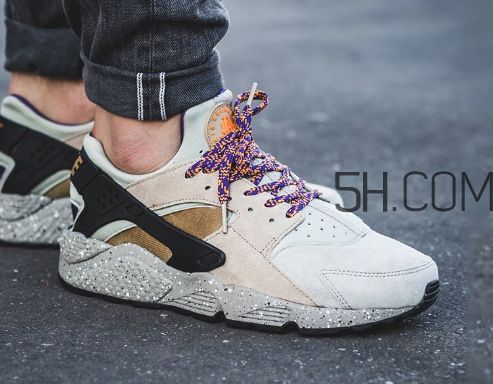 nike air huarache acg戶外配色上腳效果怎么樣？