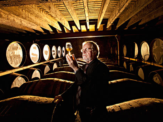 肺結(jié)核跟抽煙有關(guān)系嗎？肺結(jié)核跟艾滋有關(guān)系嗎？