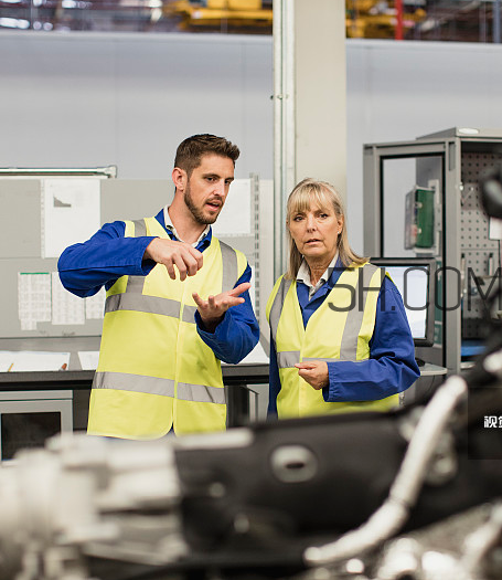 頸椎病是不是不能睡枕頭？頸椎病是不是老想睡覺？