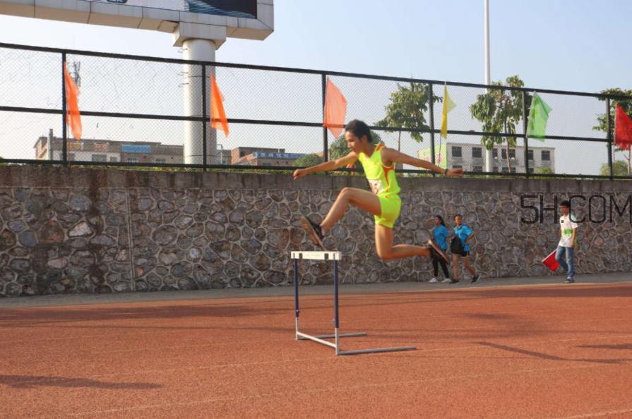 如何提高彈跳力？怎樣練彈跳？