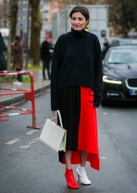 白色包包配什么衣服？白色包包怎么搭配？