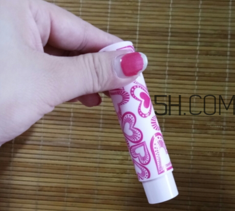 日吻潤(rùn)彩炫魅唇膏多少錢_怎么樣