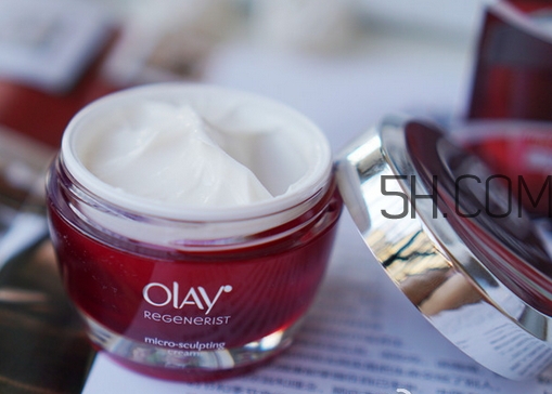 玉蘭油大紅瓶面霜和歐萊雅天才霜哪個(gè)好? 玉蘭油大紅瓶面霜和歐萊雅天才霜哪個(gè)好?