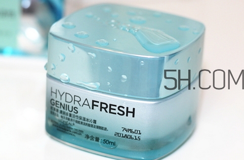 玉蘭油大紅瓶面霜和歐萊雅天才霜哪個(gè)好? 玉蘭油大紅瓶面霜和歐萊雅天才霜哪個(gè)好?