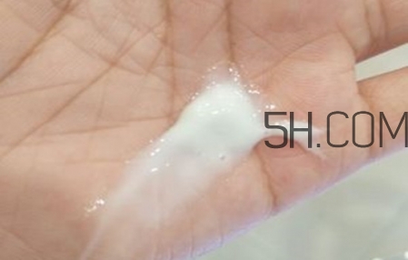 雅頓身體乳怎么樣 雅頓身體乳保質(zhì)期 雅頓身體乳怎么樣 雅頓身體乳保質(zhì)期