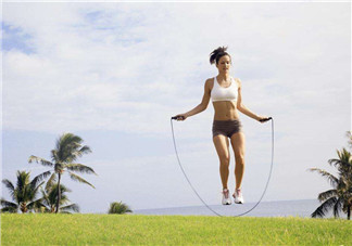 運(yùn)動(dòng)后多久才能吃東西？跳繩減肥的注意事項(xiàng)