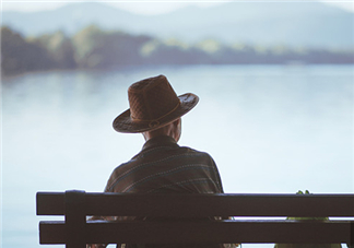 頸椎病能根治嗎？頸椎病能睡枕頭嗎？