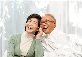 頸椎病是不是不能睡枕頭？頸椎病是不是老想睡覺？