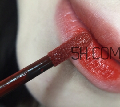 番茄南瓜色是什么顏色的口紅？番茄南瓜色口紅推薦