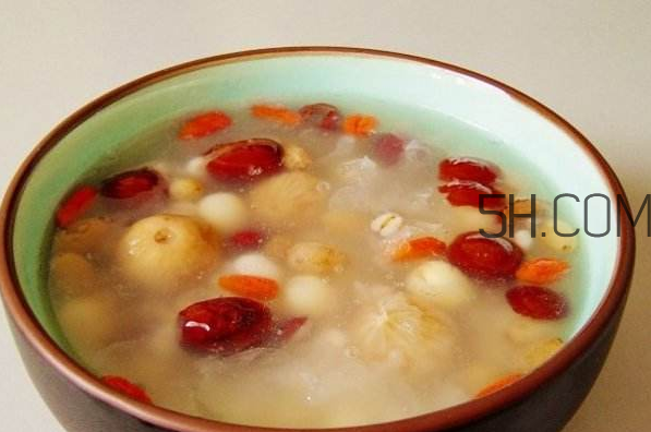 秋季皮膚過(guò)敏怎么辦？女性秋季食療進(jìn)補(bǔ)誤區(qū)