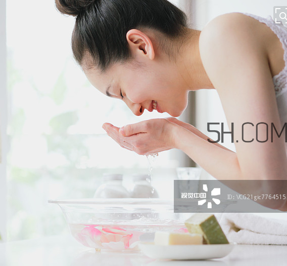 fancl芳珂洗面奶有封口嗎？fancl洗面奶孕婦可以用嗎？